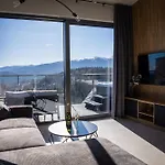 Kras-resort 301 I 303 Z Widokiem Na Gory, Prywatnym Jacuzzi Na Tarasie I Sauna Апартаменти