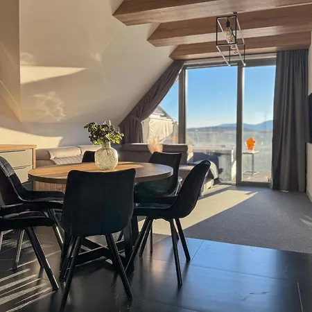 Apartment Kras-resort 301 I 303 Z Widokiem Na Gory, Prywatnym Jacuzzi Na Tarasie I Sauna