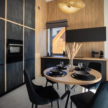 Апартаменти Kras-resort 301 I 303 Z Widokiem Na Gory, Prywatnym Jacuzzi Na Tarasie I Sauna Шклярська Поремба