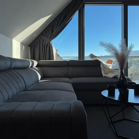 Kras-resort 301 I 303 Z Widokiem Na Gory, Prywatnym Jacuzzi Na Tarasie I Sauna * 斯克拉斯卡波伦巴